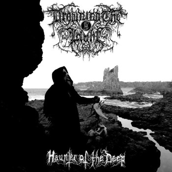 DROWNING THE LIGHT - Haunter Of The Deep